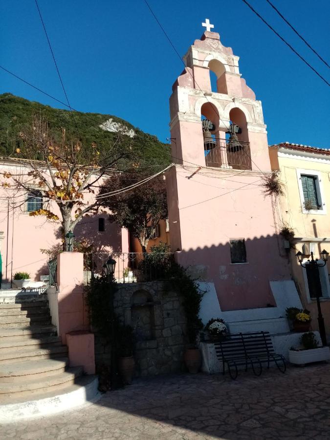 Ferienhaus Xristos House Áno Garoúna
